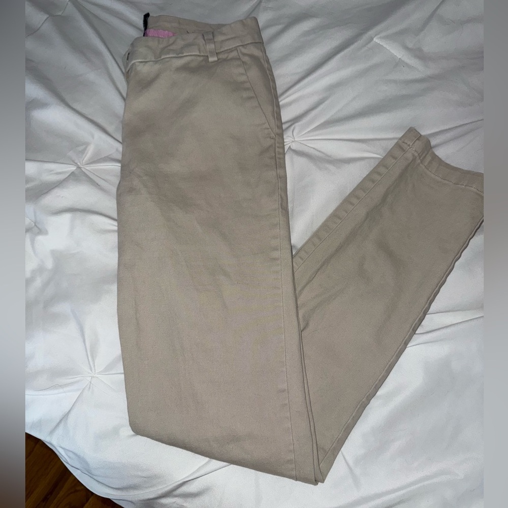 Izod khaki pants